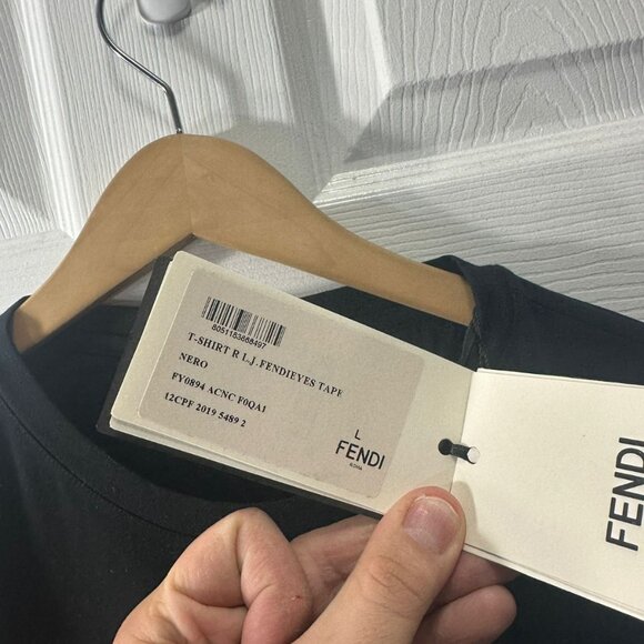 Fendi Monster Eye Graphic Logo T-shirt - Picture 13 of 16